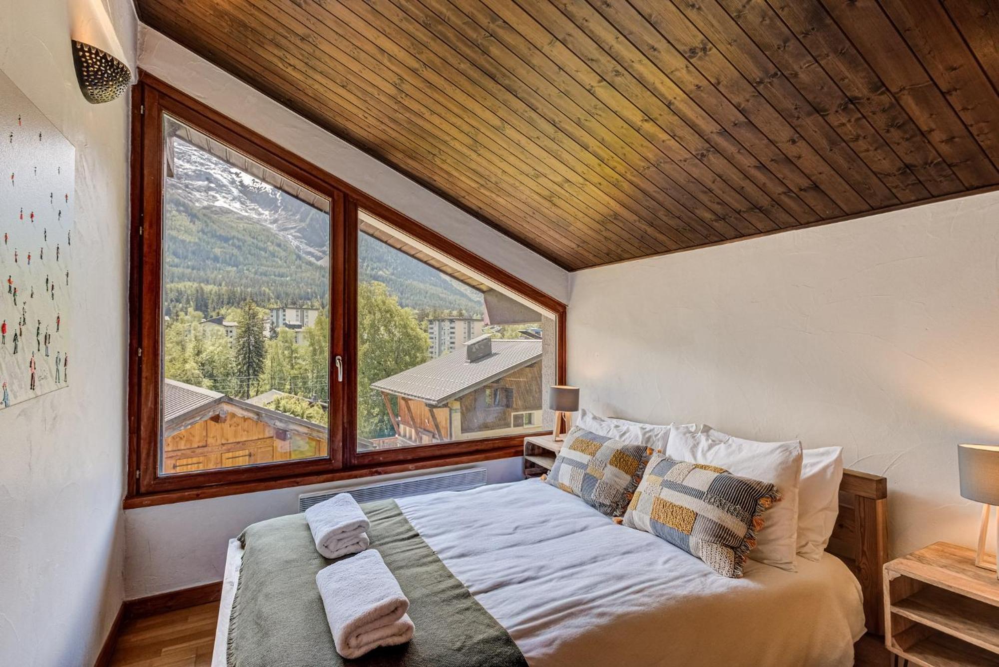Apartment Chamouny - Alpes Travel - Chamonix - Sleeps 8 Bagian luar foto